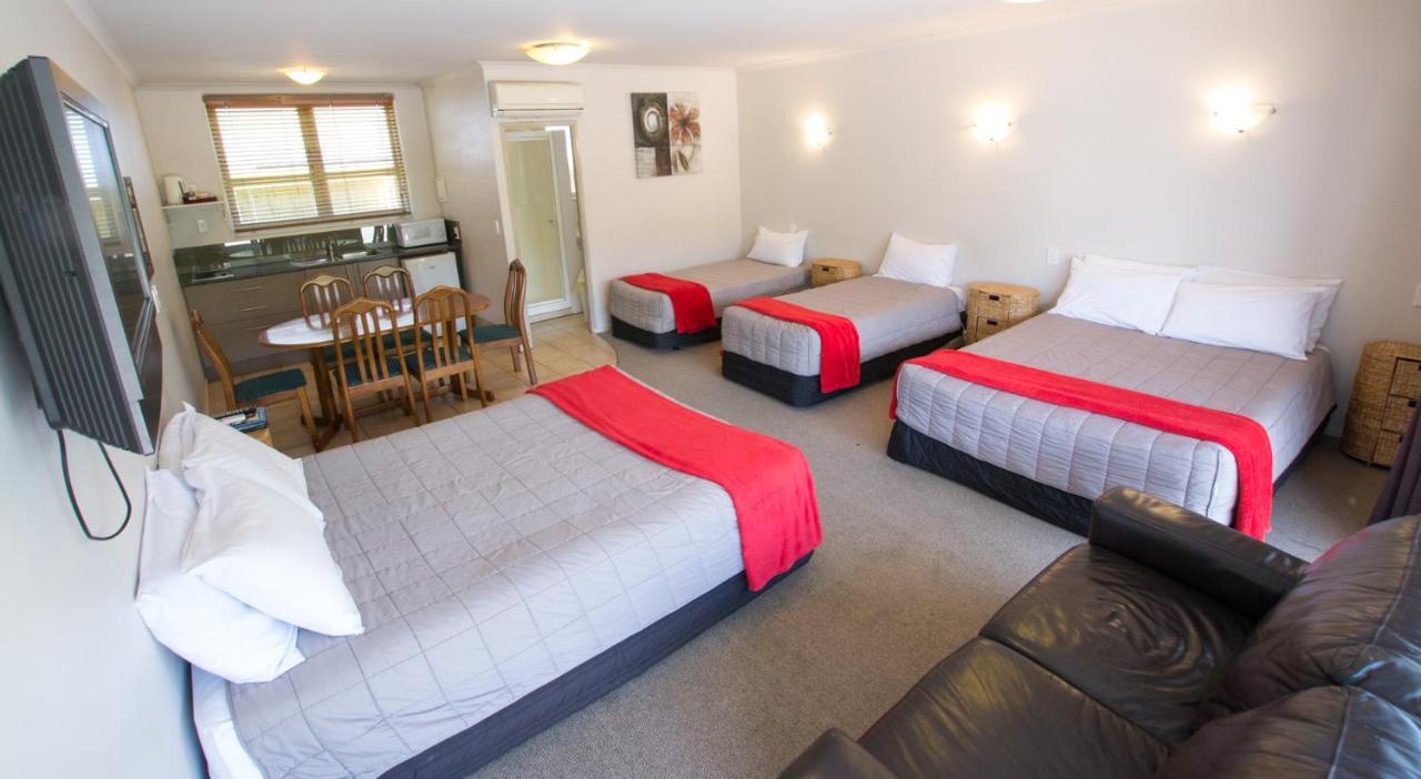 Absolute Lake View Motel Taupo Eksteriør bilde