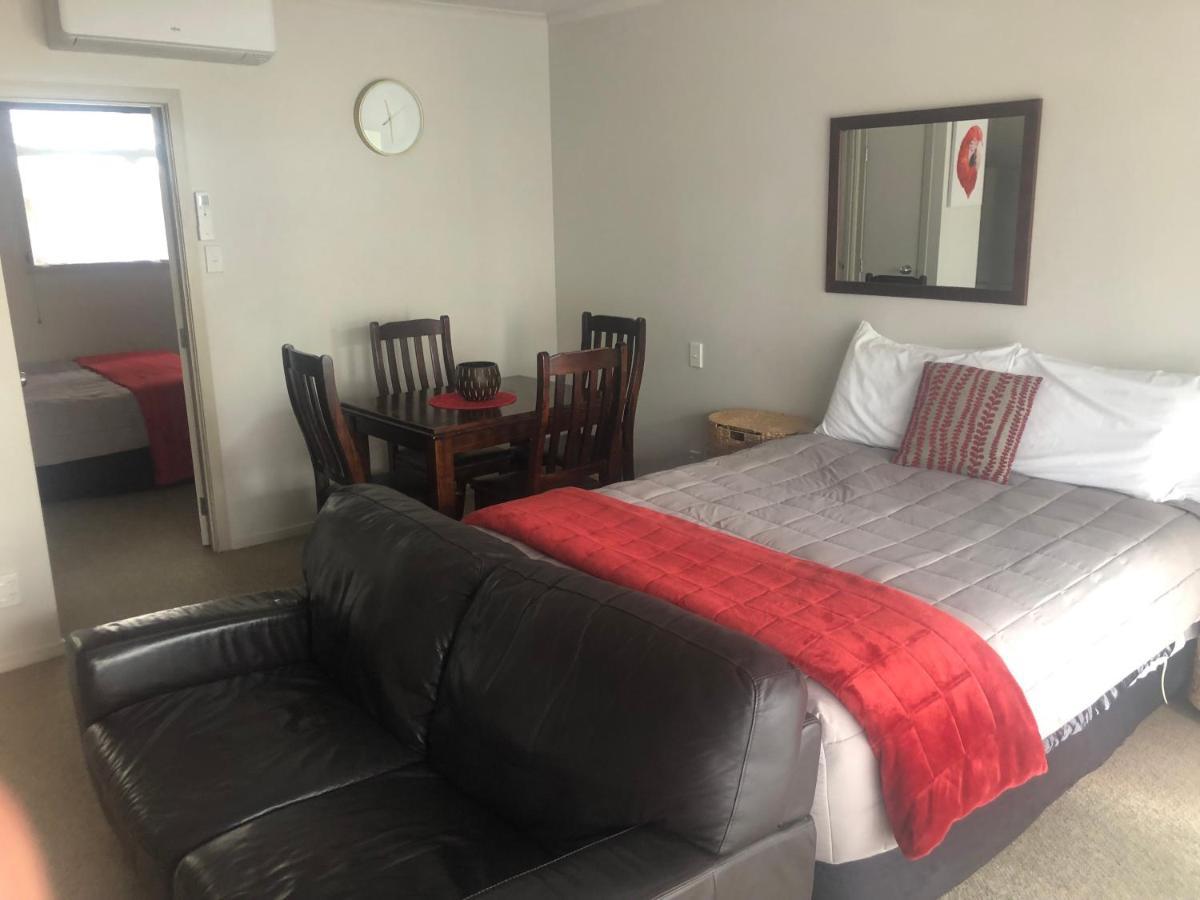 Absolute Lake View Motel Taupo Eksteriør bilde