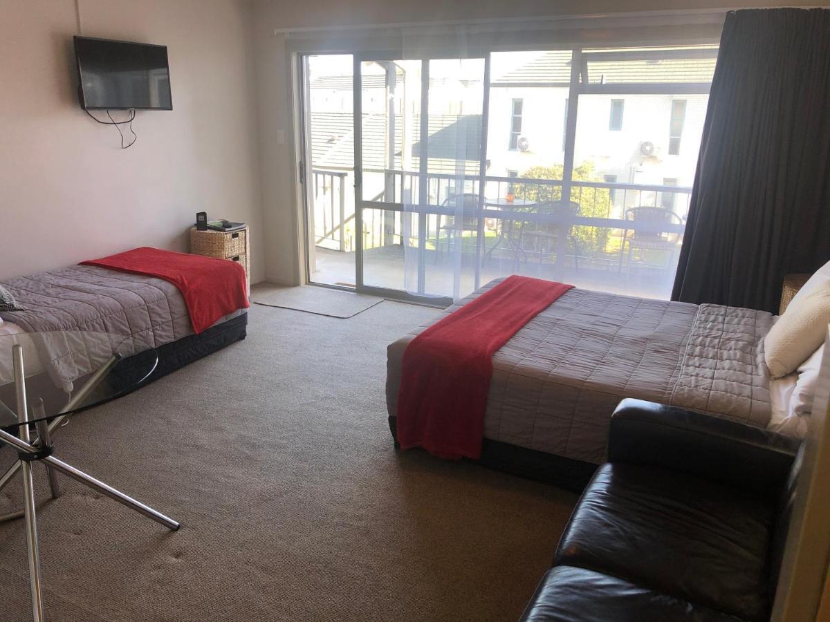 Absolute Lake View Motel Taupo Eksteriør bilde