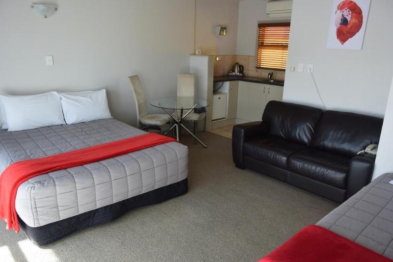 Absolute Lake View Motel Taupo Eksteriør bilde